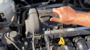 Звук двигателя  Киа Рио с пробегом 200.000км