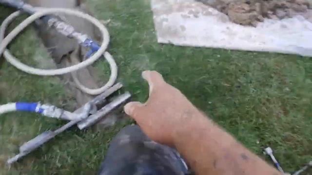 Абиссинская скважина в Белых Песках. 10м, вода чистая, без запаха, 1м3/ч смотреть онлайн