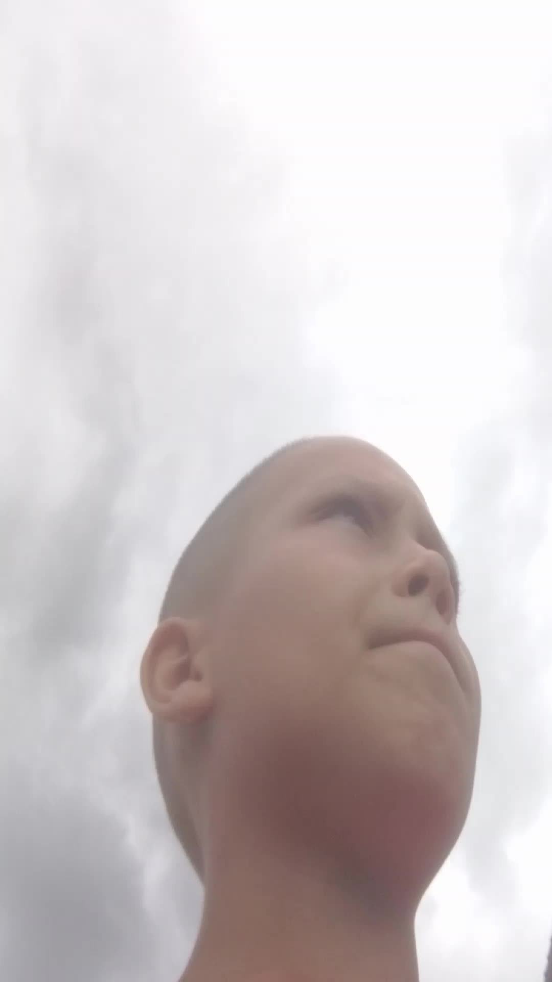 нор