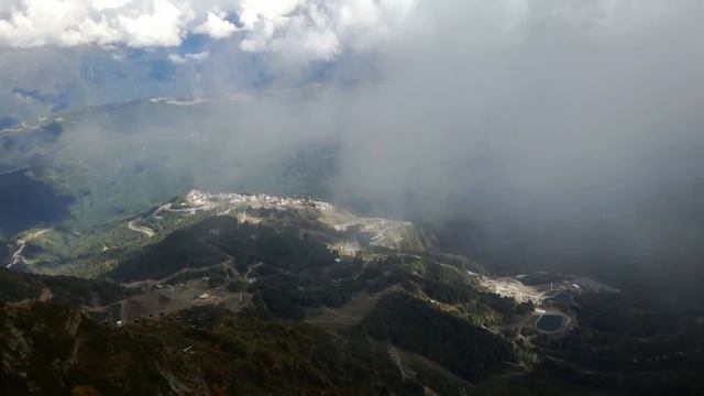 Потрясающе красивый вид с Гор. Самая высокая точка. Сочи смотреть онлайн