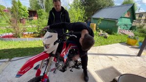 1386 ЗАМЕНИЛИ МАСЛО в ПИТБАЙКЕ\ПРОБЛЕМЫ\КАТАЕМСЯ по БЕЗДОРОЖЬЮ на ПИТБАЙКЕ\ХОТИМ\УЖИН на ВЕРАНДЕ