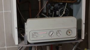 Промываем теплообменник газового котла. Ремонт газового котла.