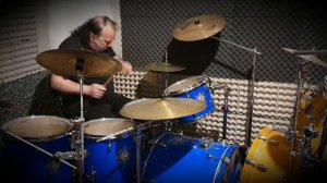 A la Ian Paice. В стиле Ян Пейса.