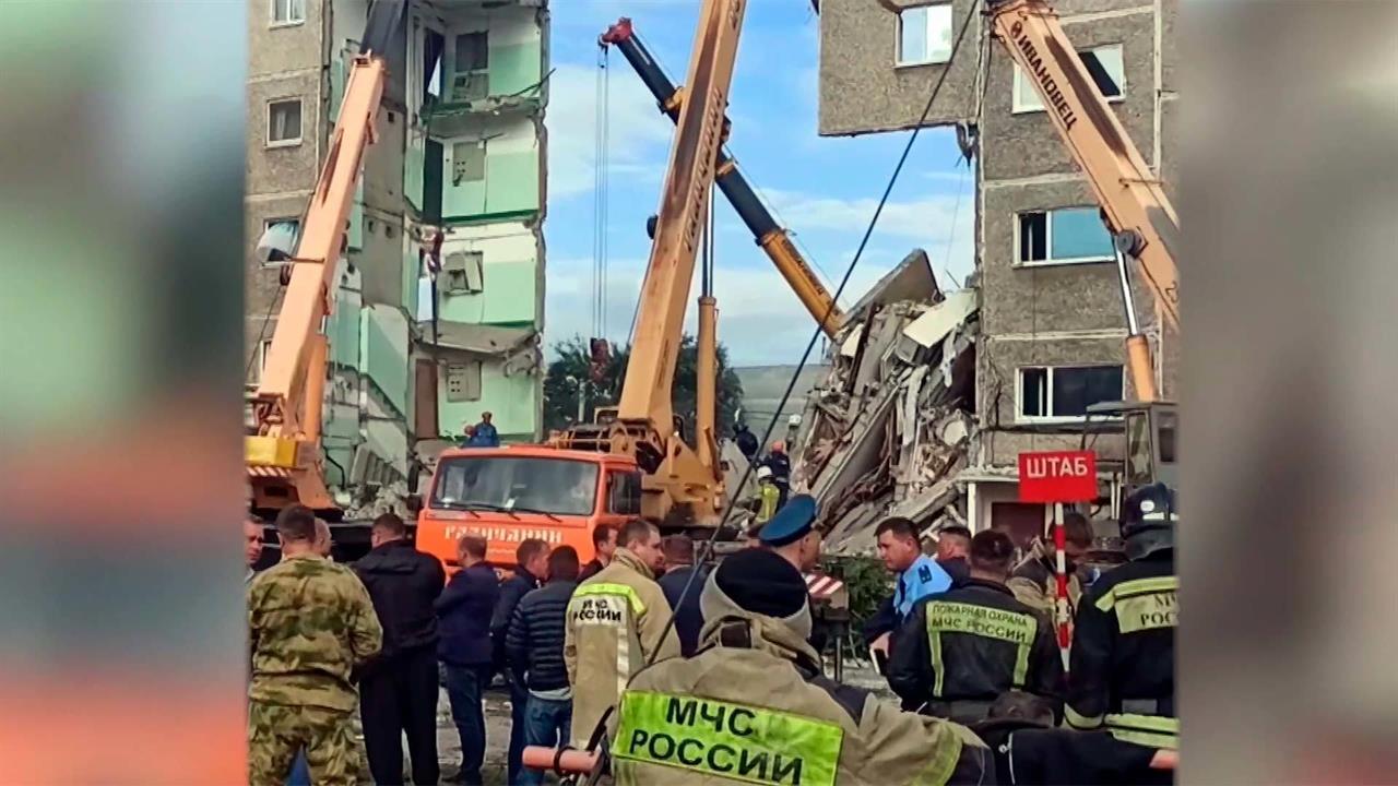 Судьба пяти человек остается неизвестной после обрушения части дома в Нижнем Тагиле