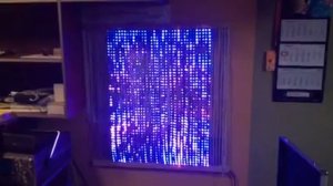 Екран на светодиодной ленте