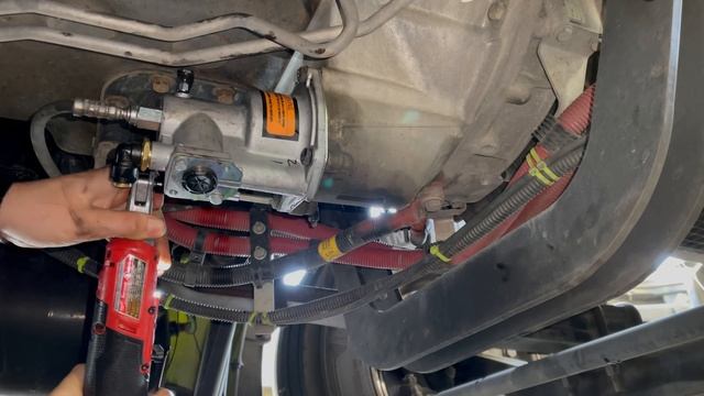 Усовершенствование КАСКАДИИ ?, Volvo slave cylinder on freightliner cascadia смотреть онлайн