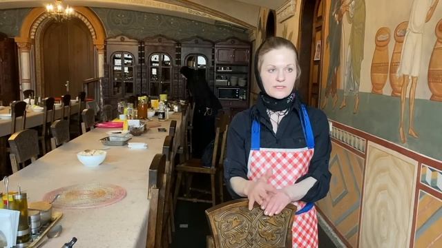 Что едят монахи? с.Карина о фирменном блюде первой недели Поста и о себе. смотреть онлайн