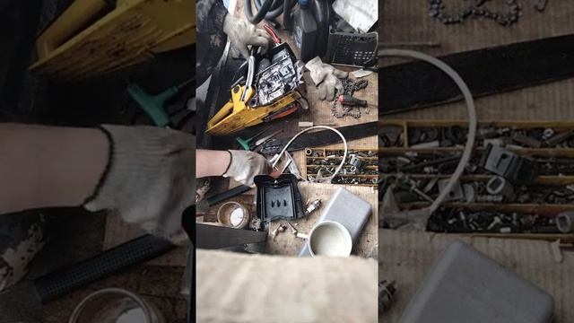 течёт масло из под шины китайской бензопилы_решение..mp4