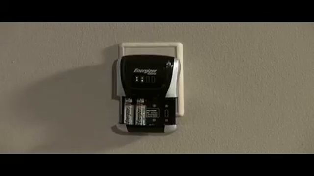 Energizer Recharge Compact Charger