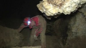Пещера Джируньска