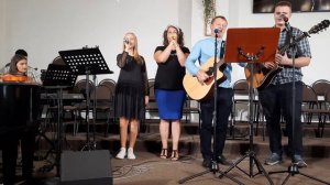 Я вновь бегу к Тебе Иисус