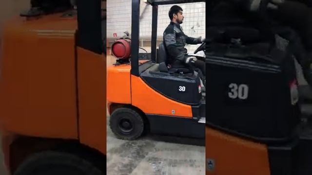 Вилочный погрузчик Doosan G30Е-5