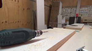 Как сделать толстую полку на скрытых креплениях