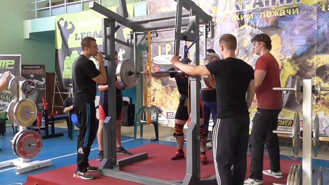 417 Соловей Назар. ПОПЫТКА. Приседания 180 кг. Кубок Украины 2015 (UPC) смотреть онлайн