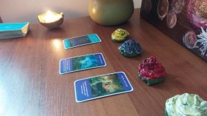 любит или нет. таро Ангелов.