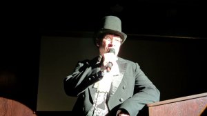 Я выхожу на сцену!