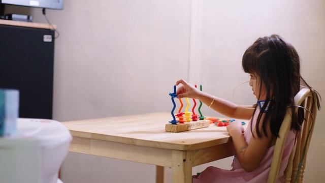 Magnolia Speech School смотреть онлайн