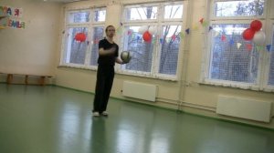 Вбрасывание аута переворотом в футболе