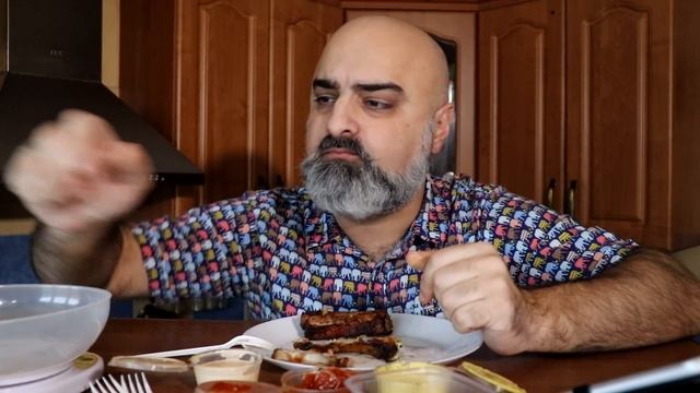 ШАШЛЫЧНАЯ ДОСТАВКА "ЕРЕВАН" | АРМЯНСКАЯ АРИФМЕТИКА | Жру.ру#196 | MukBang ASMR Eating Slurp