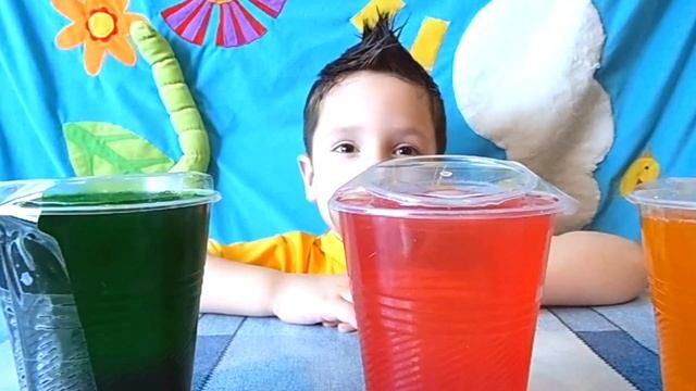 ЖЕЛЕЙНЫЕ Стаканы Как сделать съедобный GUMMY Стакан Видео для детей KIDS DIY