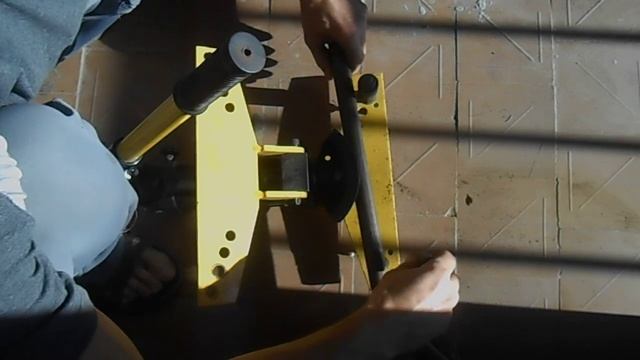 Небольшие хитрости при работе с гидравлическим трубогибом.mp4 смотреть онлайн