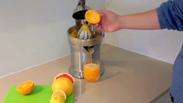 Отличная электрическая соковыжималка для цитрусовых Caso CP 200 или 300 Design Zitruspresse
