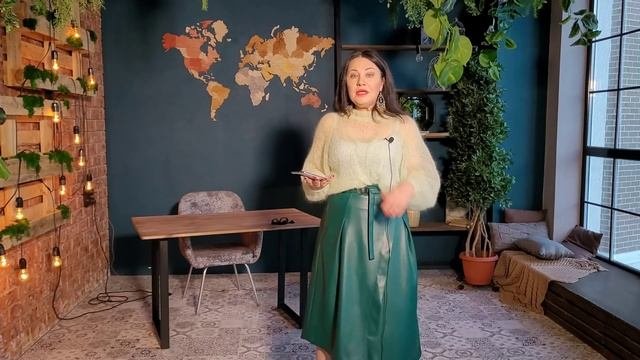 Хотят чтобы я об этом молчала и нужны ли вытачки на вязаных оверсайз свитерах