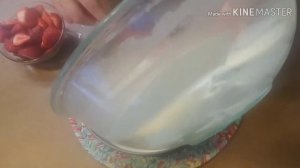 Кулпунойли пирог тайорлаш кулай ва осон усулда Qulupnayli pirog tayyorlash.