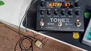 Maestro Fuzz FZ-M into Amplitude Tonex '57 tweed - Rolling Stones Satisfaction.