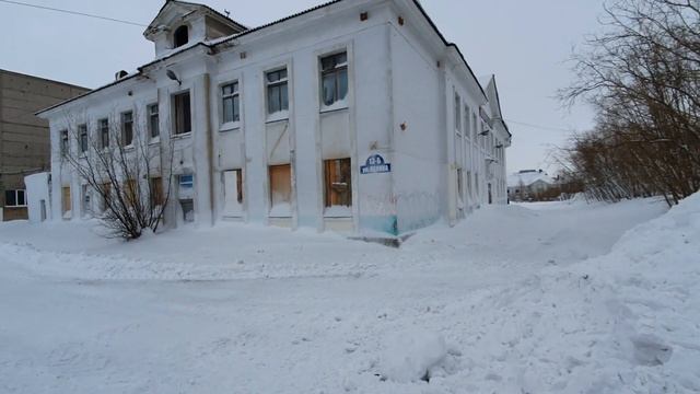 Воркута 2020. Зашла в "Лакомку",  поснимала окрестности возле неё. смотреть онлайн