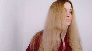 Стригусь сама.