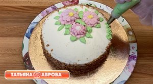 Самый простой и очень вкусный крем для прослаивания и выравнивания тортов. Крем из 3 ингредиентов