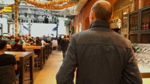 Страхование ролик на Английском с переводом. Спикеры интервью