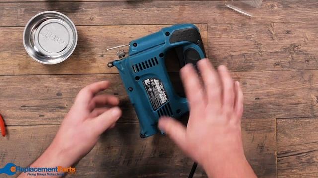 Tool Tear Down: How To Take Apart A Jigsaw | EReplacementParts.com