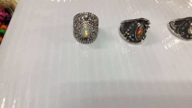 Красота спасёт мир!Янтарь,опалы,турмалин. смотреть онлайн