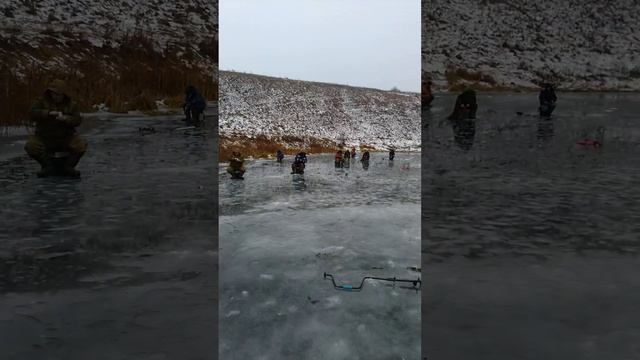 Рыбалка на МОРМЫШКУ ?️? река ЗУША ??️ первый ЛЁД ???️☃️❄️