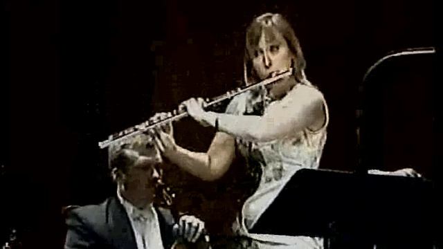 Martin "Ballade" for Flute and Orchestra Katherine Calvey -flutist смотреть онлайн