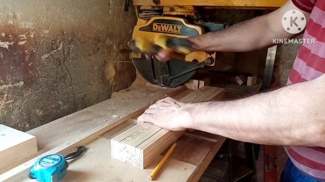 Столик с откидными ножками для пикника и путешествий. смотреть онлайн