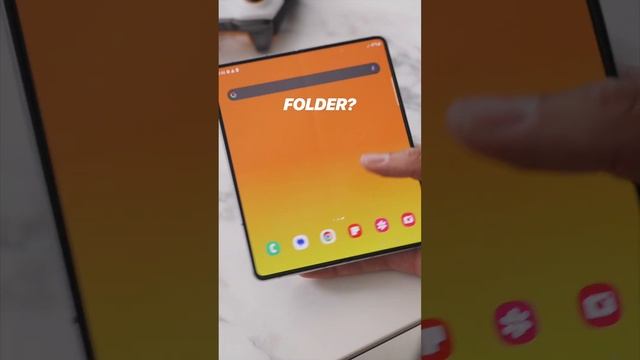 Samsung Galaxy Z Flip 5 VS. Z Fold 5 - Flipper or Folder?