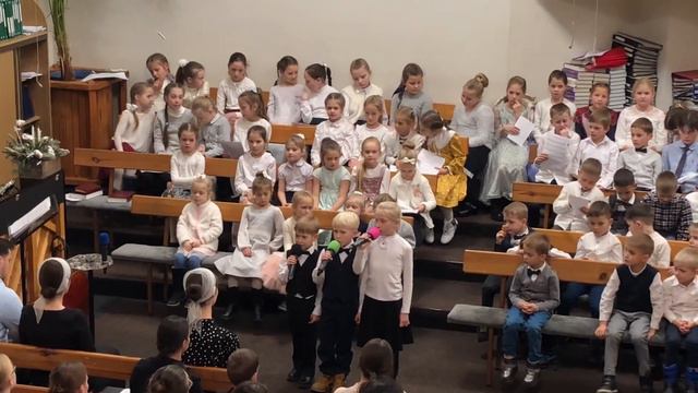 Звездочка горит в небе голубом // Зеленовские смотреть онлайн