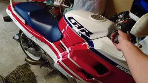 Honda Cbr 1000 f sound