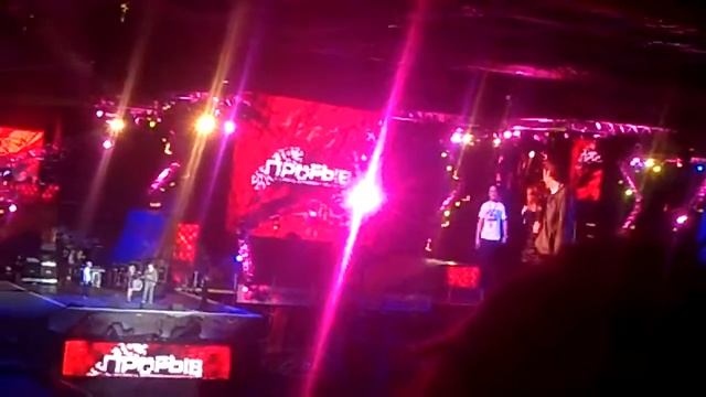 Коля, Вова и Зоя на фестивале "Прорыв-2013"(2) смотреть онлайн