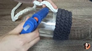 Мусор в дело/Идеи из пластиковой тары своими руками/Кашпо из ниток и ведра/Красота из мусора/DIY