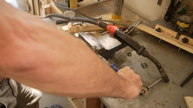 Ремонт циркулярной пилы Метабо Metabo TS 254 смотреть онлайн