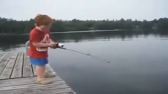 Как нужно правильно ловить рыбу How to fish смотреть онлайн