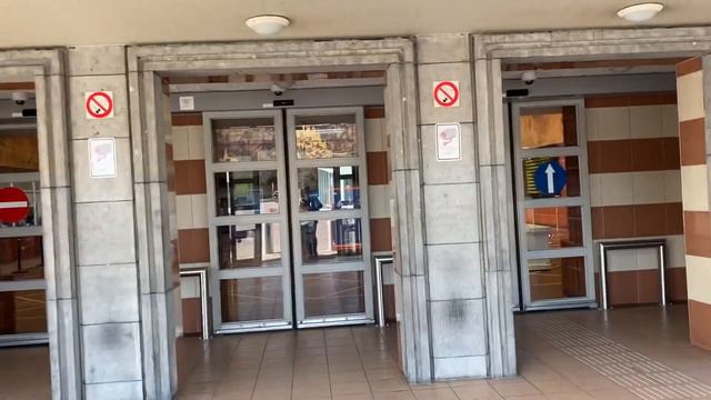 Центральная жд вокзал Брюгге, Бельгия/Bruges central railway station, Belgium смотреть онлайн