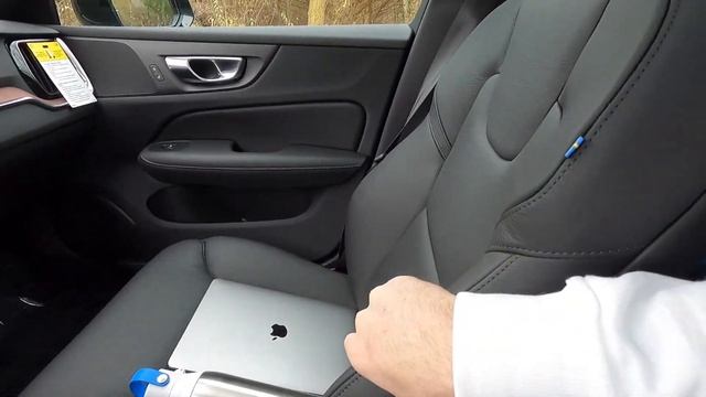 2023 Volvo S60 B5 PLUS - REVIEW and POV DRIVE - BLACK EDITION! смотреть онлайн