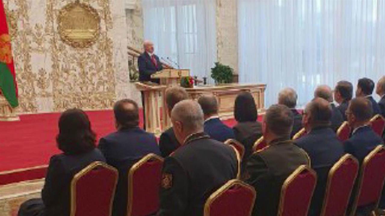 Александр Лукашенко официально вступил в должность президента Белоруссии