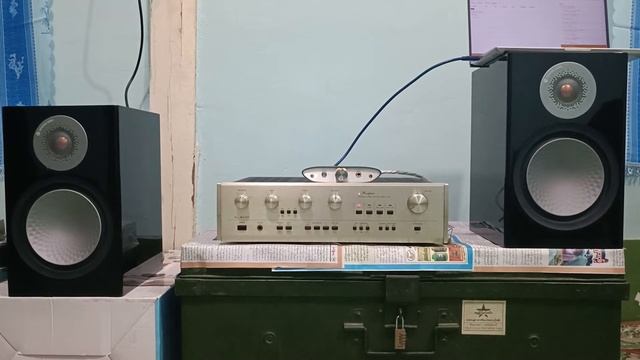 Monitor Audio Silver 100 with Accuphase E-204 смотреть онлайн