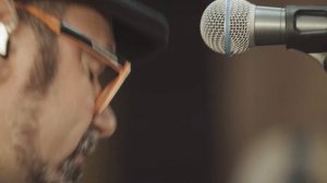 Еврейская народная песня на идиш "און מיר זייַנען אַלע ברידער"